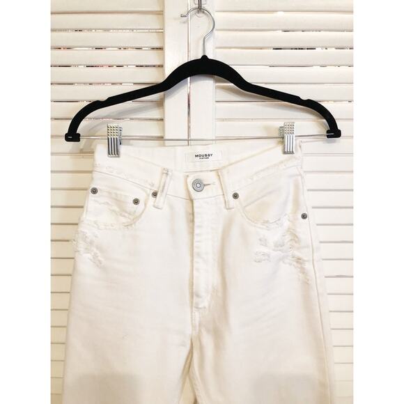 Moussy Howa Distressed Jeans in White - Picture 2 of 7